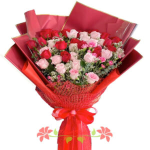 30 Red and Pink Roses - Flower Delivery Phuket