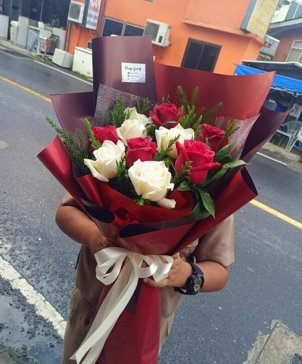 The Harmony Bouquet - Florist-Phuket (real size)