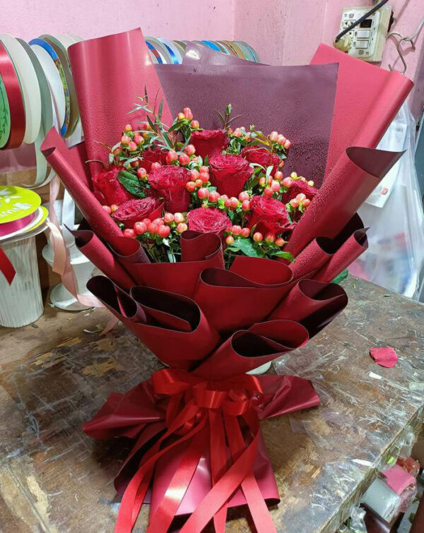 Blooming Red bouquet - Florist-Phuket flower shop