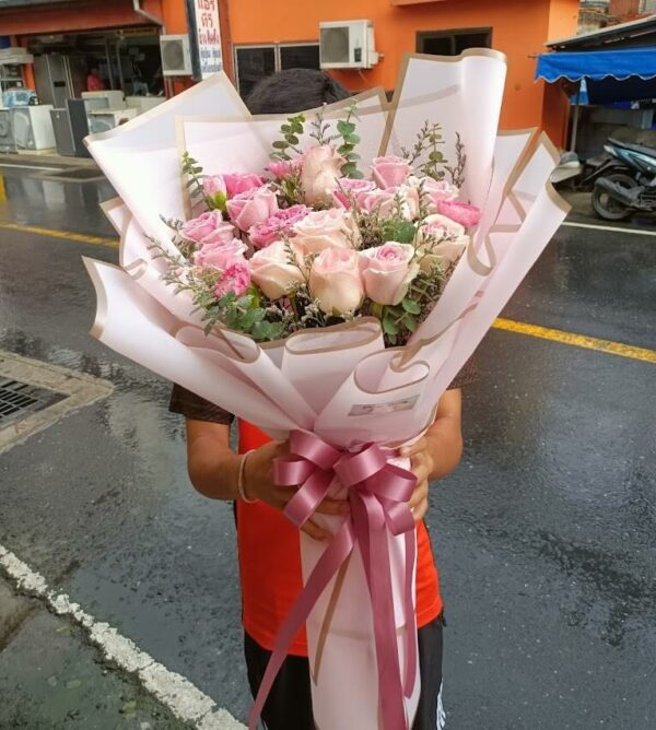 Pink Delight bouquet - Image 2