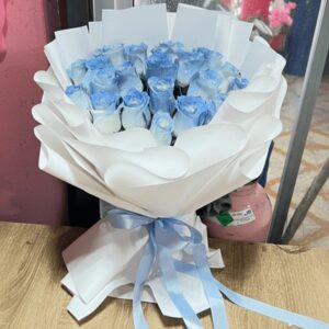 Ocean Breeze bouquet - 21 Blue Roses from Florist-Phuket